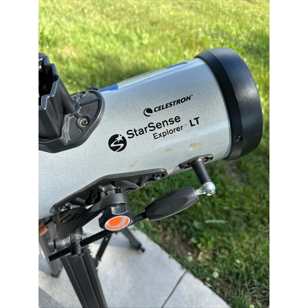 Celestron StarSense Explorer LT 114AZ Newtonian Reflector Telescope Silver